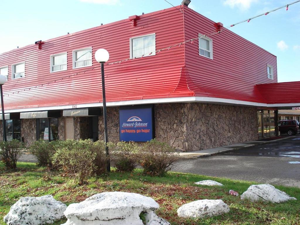 Howard Johnson By Wyndham Cornwall Luaran gambar
