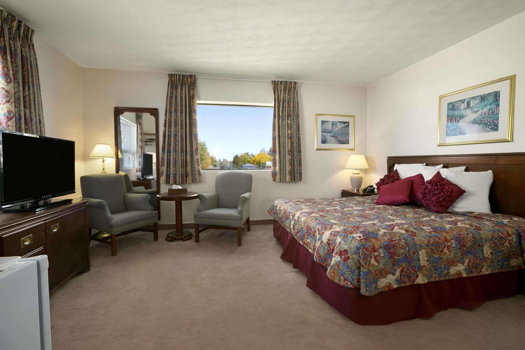 Howard Johnson By Wyndham Cornwall Luaran gambar